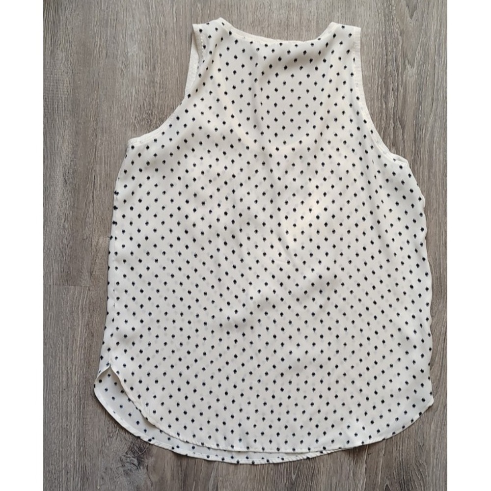 Ann Taylor LOFT Womens Medium Sleeveless Blouse Tank‎ Top All Over Polka Dot - Picture 8 of 8